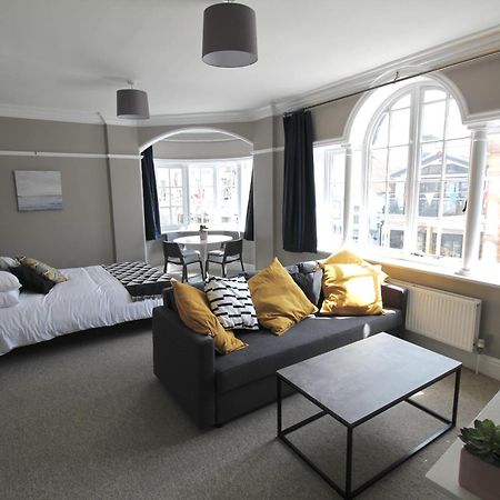 Pier View Studio Apartment Cowes  Eksteriør bilde